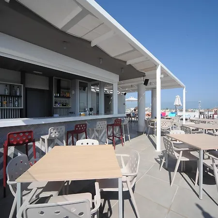 Appart hôtel Astron Suites&apartments 3*