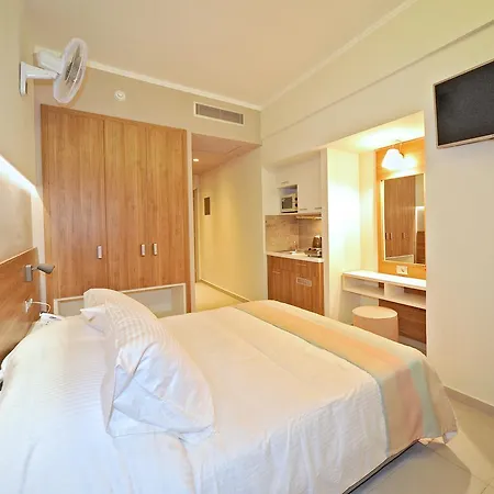 Apartahotel Astron Suites&apartments Cos