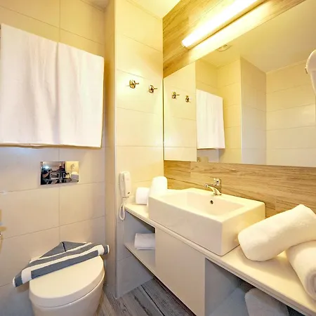 Astron Suites&apartments Apartahotel Cos